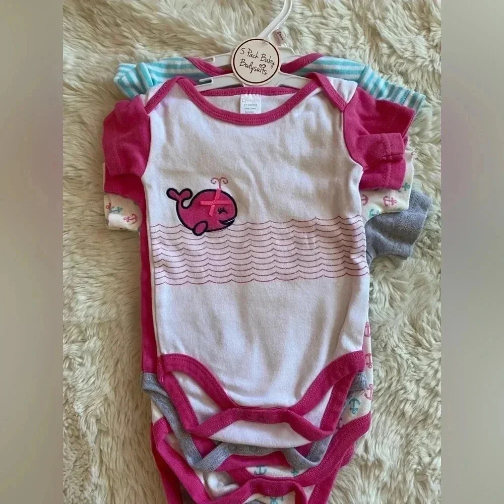 M of 5 onesies/body suits 6-9 m NWT & First Words touch/feel book